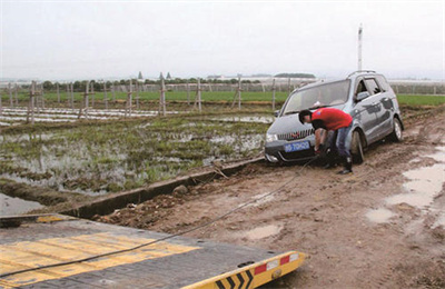 临安抚顺道路救援